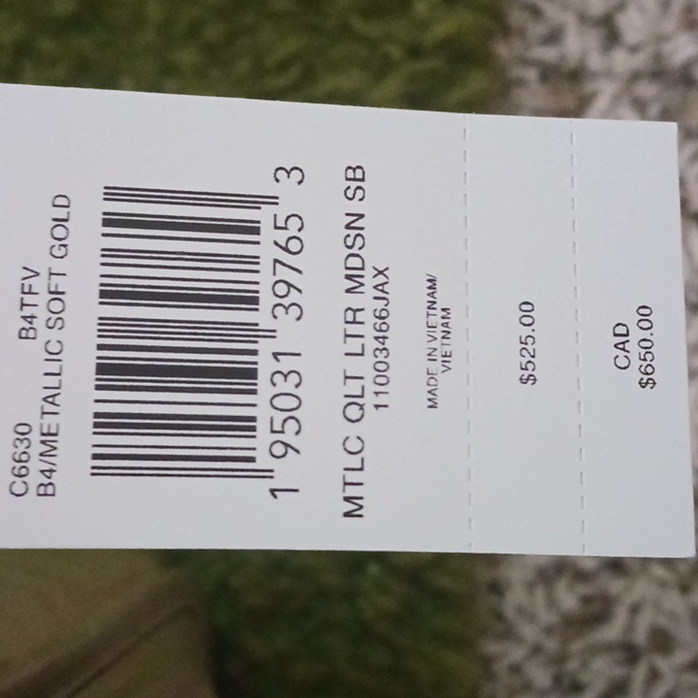 “SOLD”Coach Purse - Picture 4 of 6